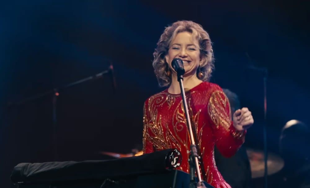 'Song Sung Blue' Premieres to Oscar Buzz for Kate Hudson